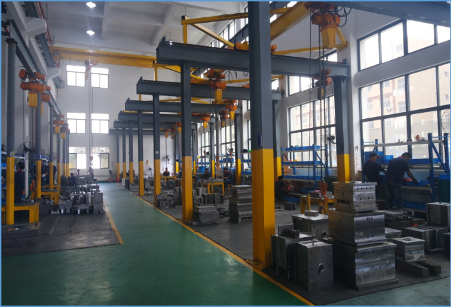 Workshop equipment2